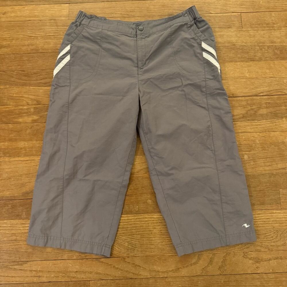 Athletic Works gray white cropped pants size 12 b49